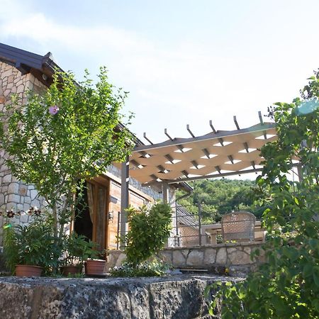 Villa Kamena Kuca Hutovo Blato à Čapljina Extérieur photo